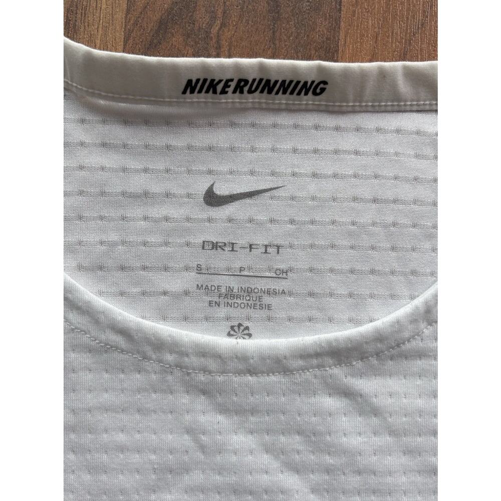 Nike Men’s Size S White Short Sleeve Dri-FIT Crew Tee Shirt - Picture 2 of 10